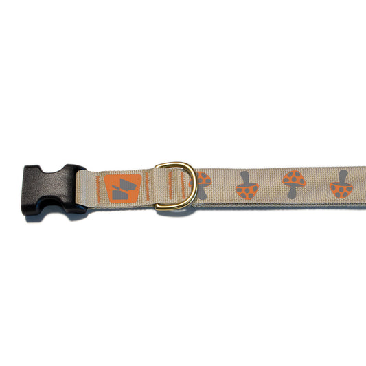 Reflective Base Camp Collar • Magic Mushrooms - Desert Tan