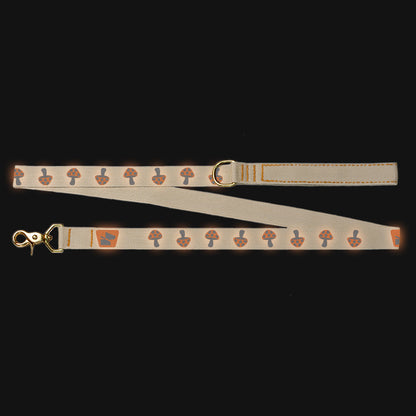 Reflective Wanderwag Leash • Magic Mushrooms  - Desert Tan